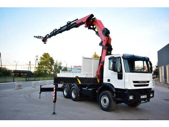 Tracteur routier IVECO Trakker