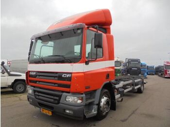 Camion fourgon DAF CF