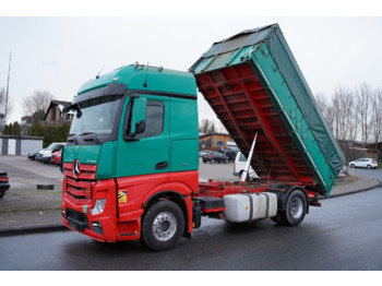 Camion benne MERCEDES-BENZ Actros 1842