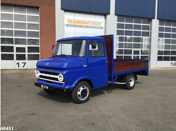 Camion plateau OPEL