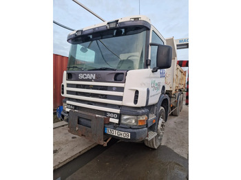 Camion benne SCANIA P124
