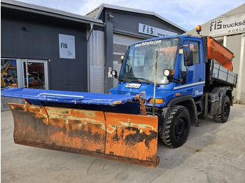 Camion benne UNIMOG U300