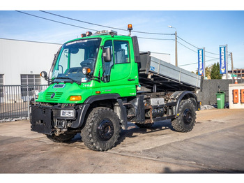Camion benne UNIMOG U400