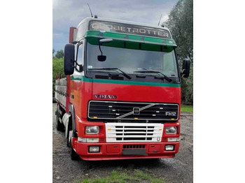 Camion plateau VOLVO FH12