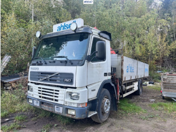 Camion plateau VOLVO FM7