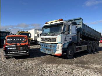 Camion benne VOLVO FM12