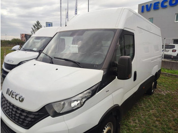 Transport de personnes IVECO Daily 35s16