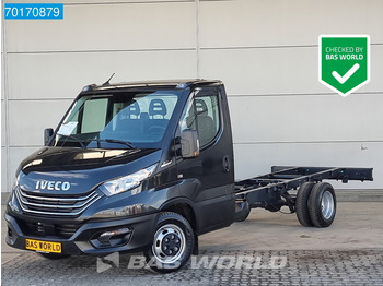 Véhicule utilitaire IVECO Daily 35c18
