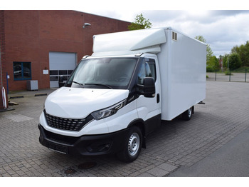 Fourgon grand volume IVECO Daily 35s18