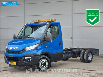 Véhicule utilitaire IVECO Daily 70c21