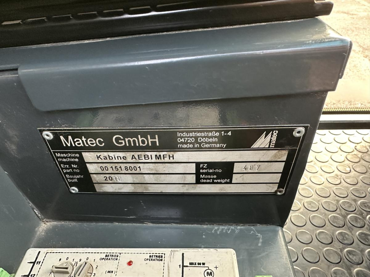 Balayeuse de voirie AEBI MATEC MFH 2500 Kehrmaschine Klima 3 Besen