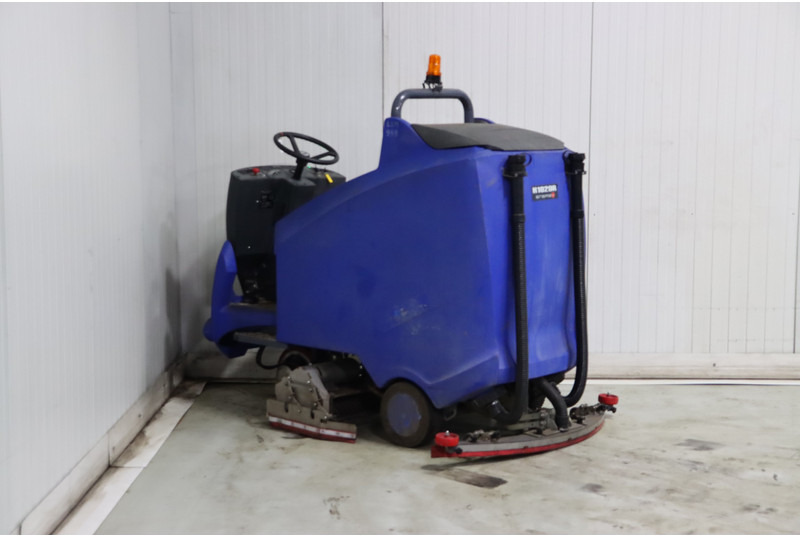 Balayeuse de voirie Dulevo H1020 ROR