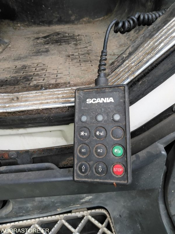 Benne à ordures ménagères BOM 19T