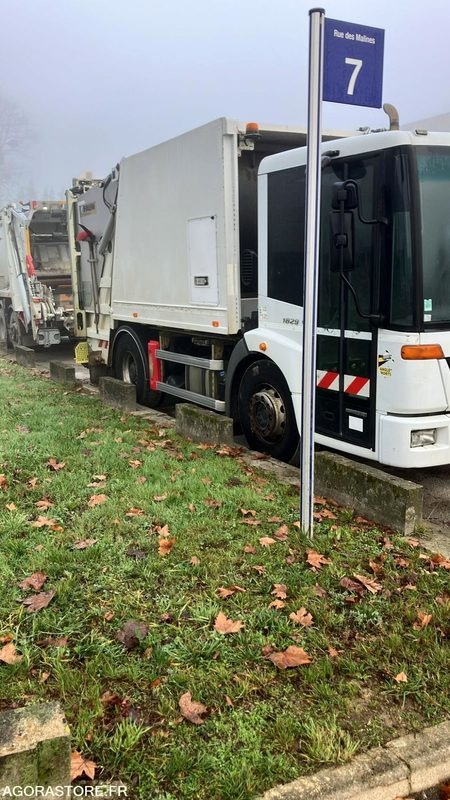 Benne à ordures ménagères BOM FAUN 19 tonnes
