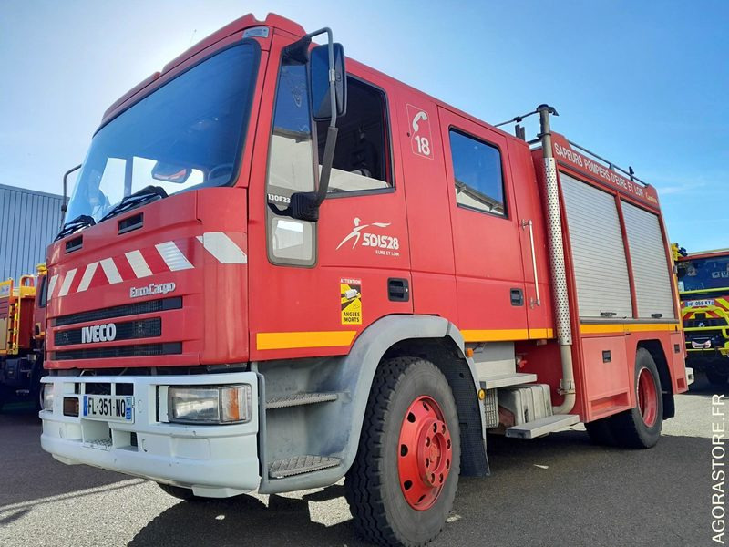 Camion de pompier FOURGON POMPE TONNE - 56919kms