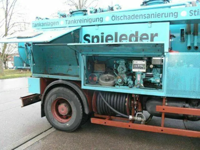 Camion hydrocureur Mercedes-Benz ASSMANN SAUG SPÜL A3 TANK +KOMBIFZ f. Diesel/ Heizöl