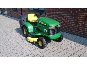 John Deere LTR155 - Véhicule de voirie/ Spécial