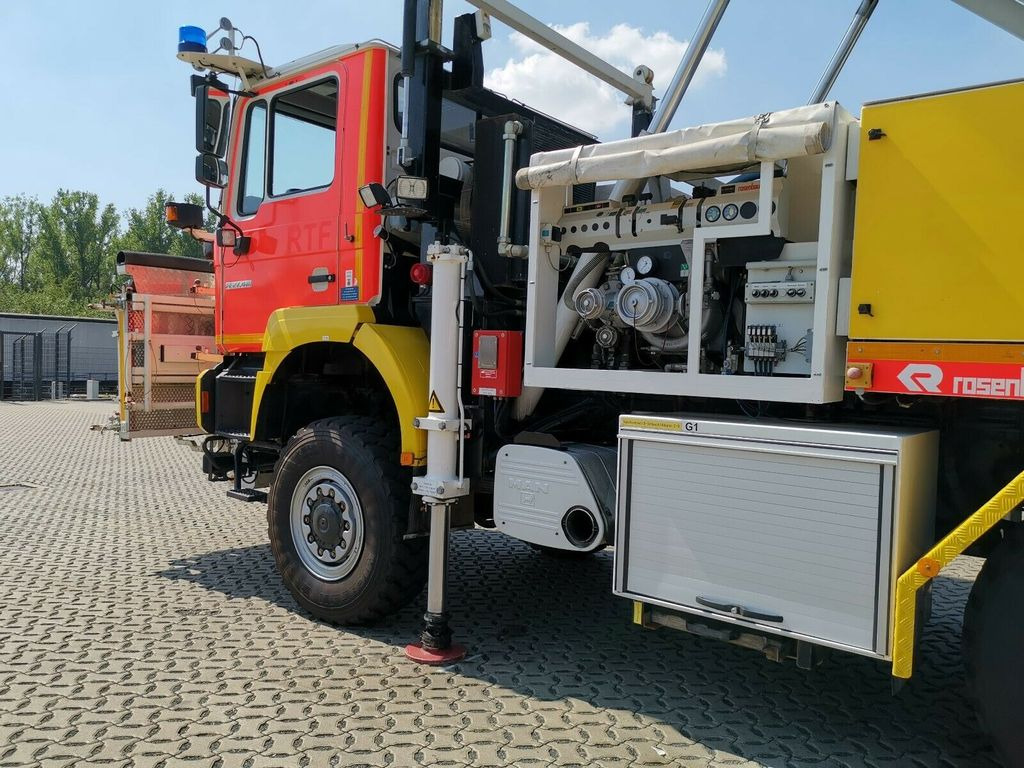 Camion de pompier MAN FE 27.410 /6x6 / Rettungstreppe: photos 14