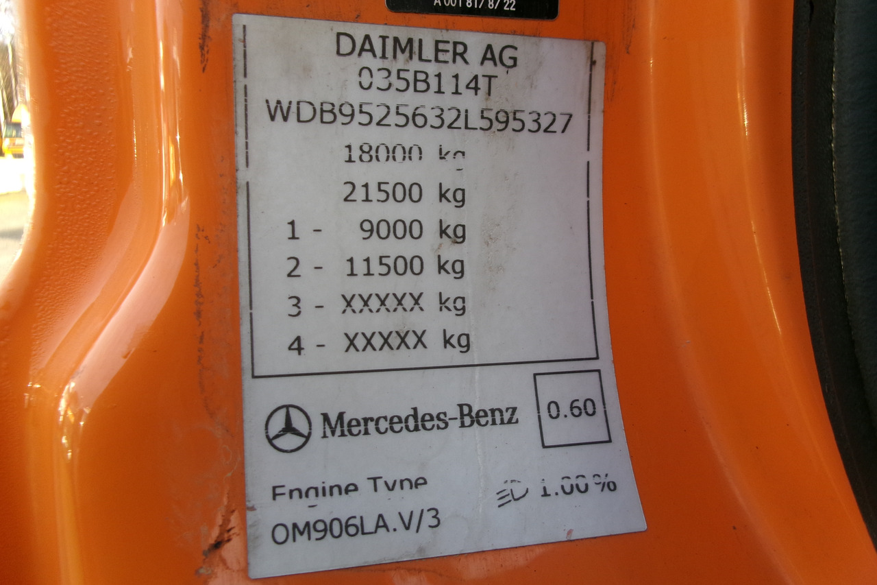Camion hydrocureur Mercedes Axor 1829 4x4 RHD Romaquip gritter / salt spreader: photos 33
