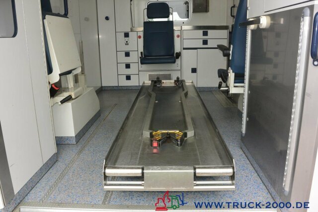 Ambulance Mercedes-Benz Sprinter 516 CDI Intensiv- Rettung- Krankenwagen: photos 5
