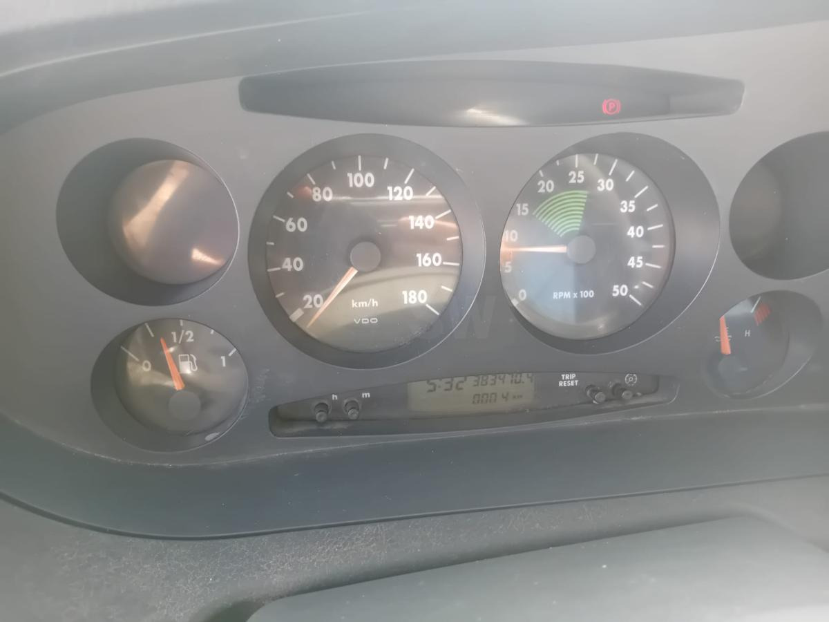 Remorqueuse Iveco 35C14HPI