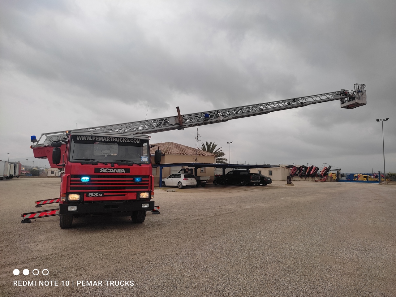 Camion de pompier SCANIA G93 250 ESCALERA BOMBEROS: photos 18