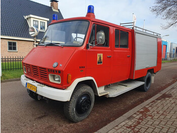 Camion de pompier Steyr 590.132 Brandweerwagen 18.427 km: photos 1