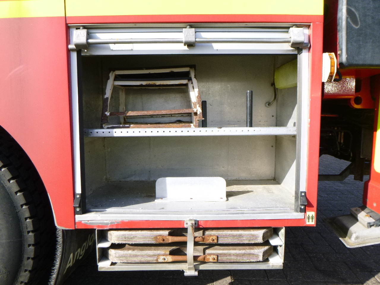 Camion de pompier Volvo FM12 6x4 RHD Bronto Skylift F32HDT Angloco fire truck: photos 14