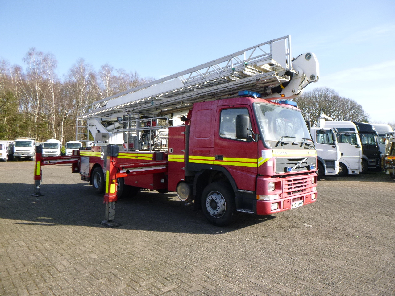Camion de pompier Volvo FM12 6x4 RHD Bronto Skylift F32HDT Angloco fire truck: photos 7