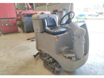 Balayeuse Nilfisk br600s Industrial sweeper