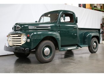 Pick-up Ford F2 V8: photos 1