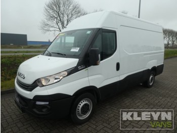 Fourgon Iveco Daily 35S16 l2h2 hi-matic airco