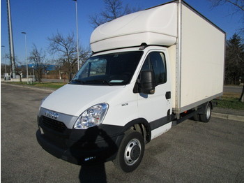 Fourgon grand volume IVECO DAILY 35C13