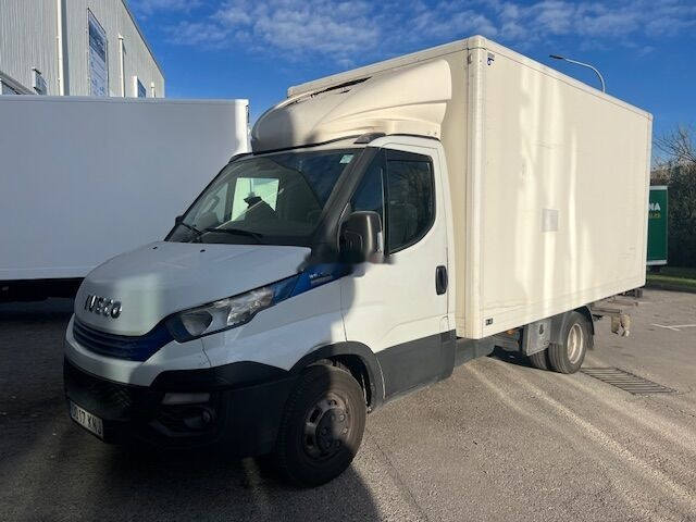 Fourgon grand volume IVECO DAILY 35C16 HYMATIC
