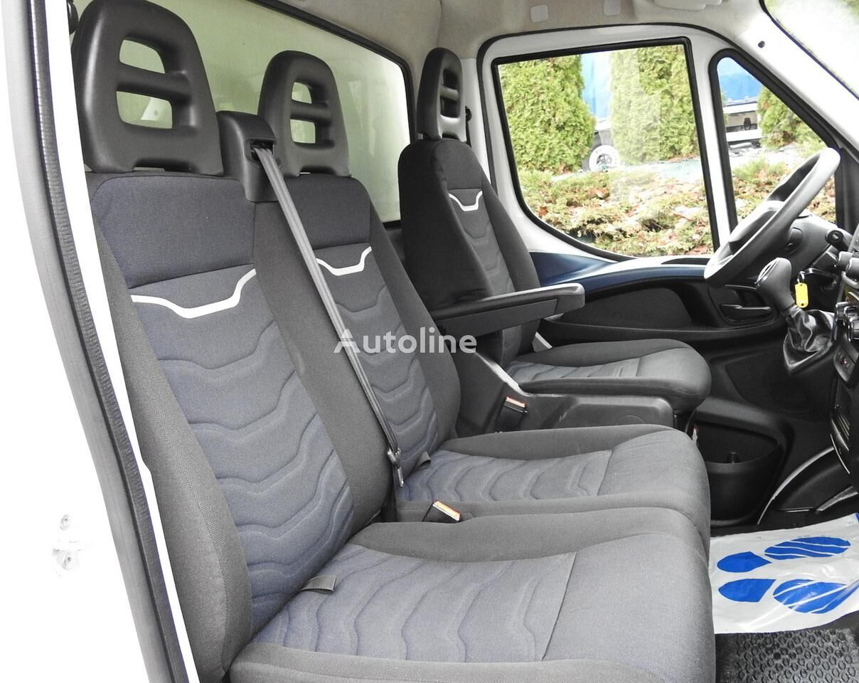 Fourgon grand volume IVECO Daily 35S14 Koffer + tail lift