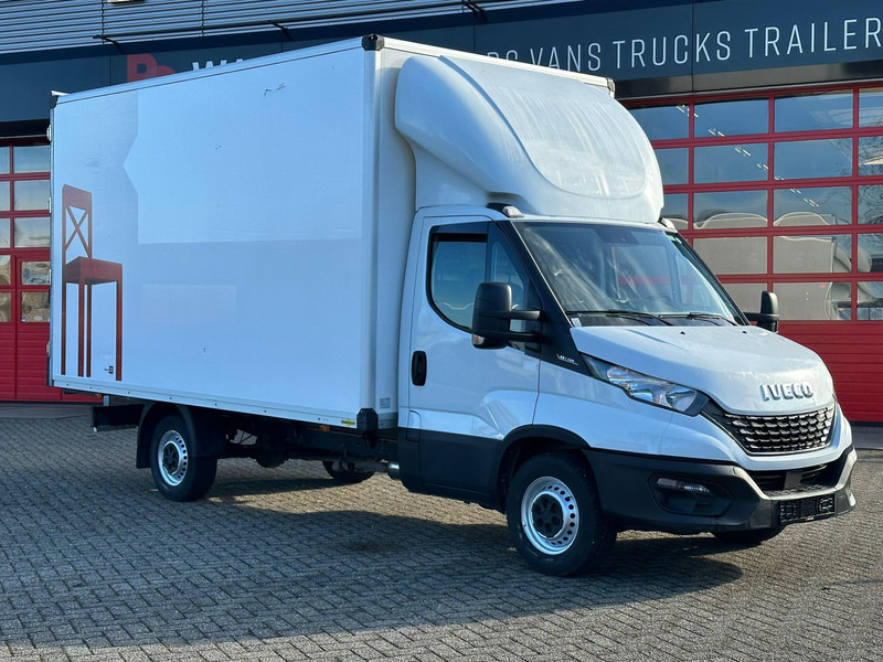 Fourgon grand volume Iveco Daily 35S14 Km 148.344 Humbaur opbouw 2020