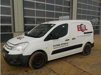 Fourgon utilitaire 2011 Citreon Berlingo