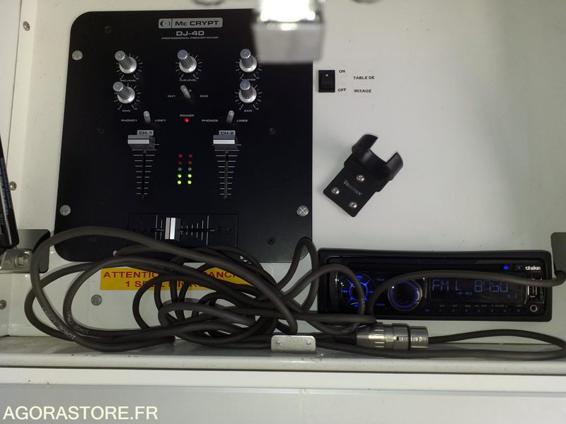 Fourgon utilitaire CAMPING RENAULT MASTER