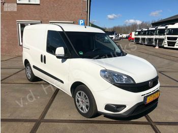 Fourgon utilitaire Fiat DOBLO | Navi | Trekhaak | Manual | Schuifdeur |