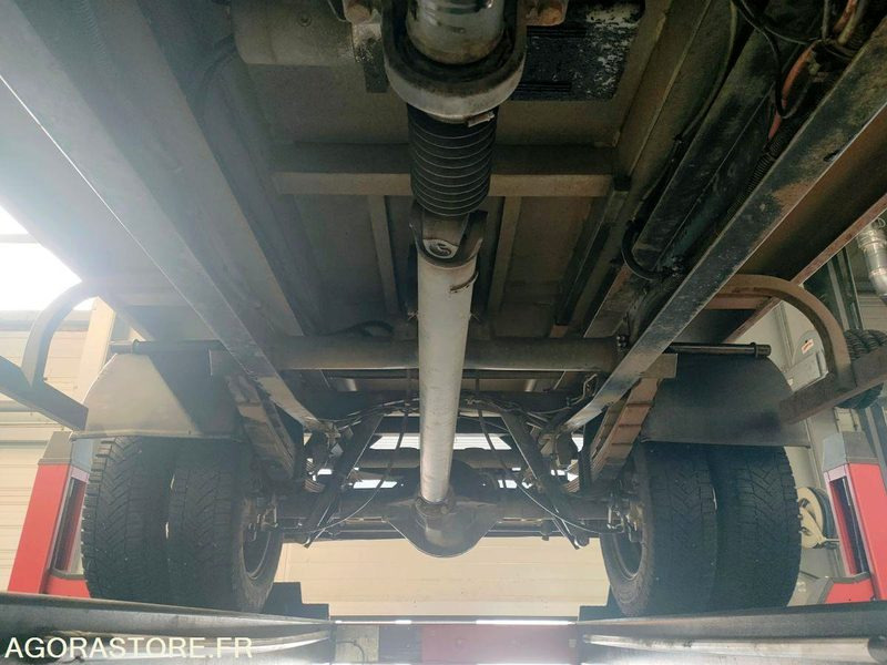 Fourgon utilitaire IVECO 35C12D