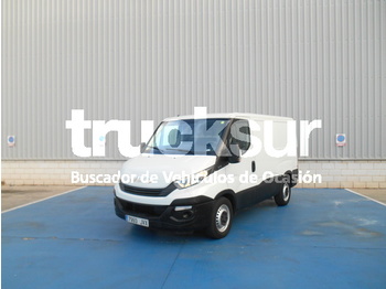 Fourgon utilitaire Iveco 35S12 F 7M3