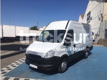 Fourgon utilitaire Iveco 35S13