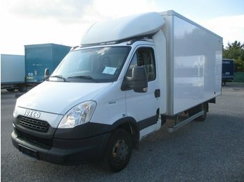 Fourgon utilitaire Iveco Daily 50C15