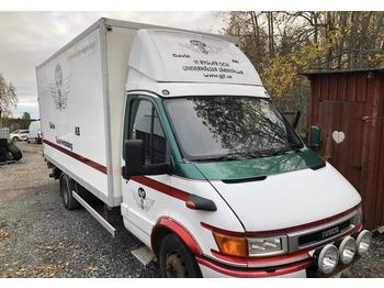 Fourgon utilitaire Iveco Daily 65 C 15