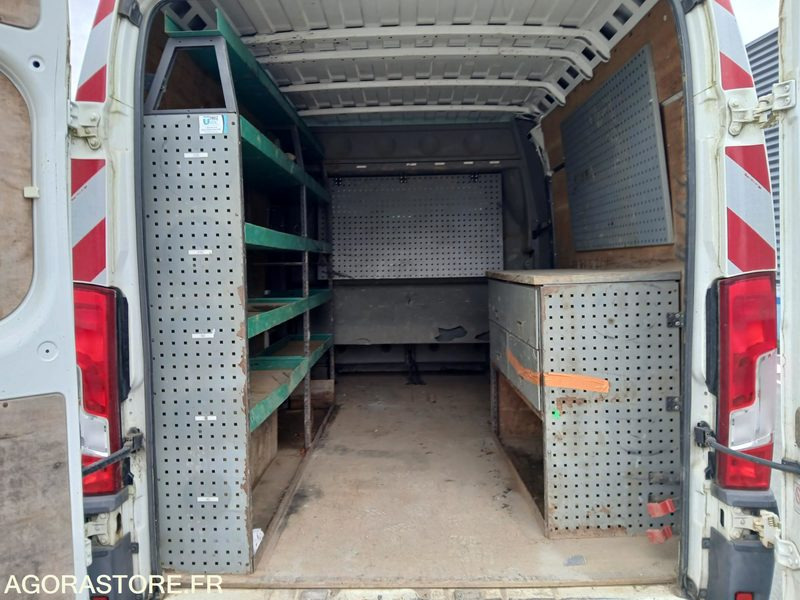 Fourgon utilitaire JUMPER 7 PLACES - 2015 / 194 131 KM