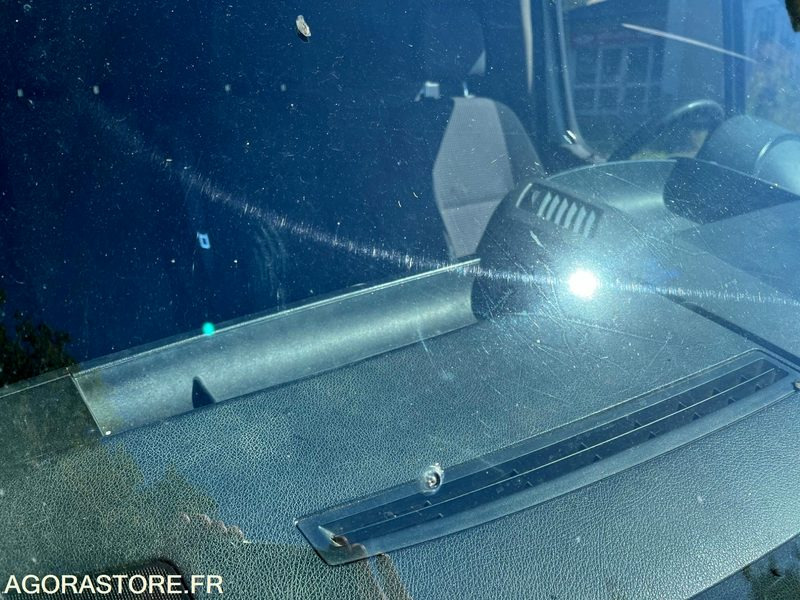 Fourgon utilitaire MERCEDES SPRINTER - 2007 / 182 000 KM