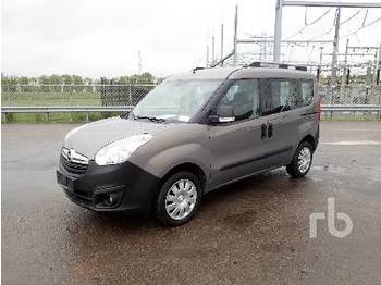 Fourgon utilitaire OPEL COMBO