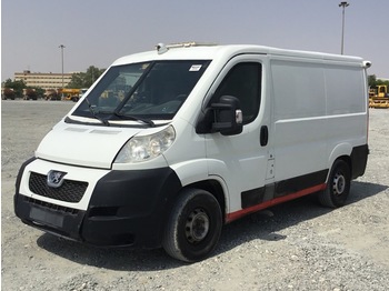 Fourgon utilitaire Peugeot Boxer