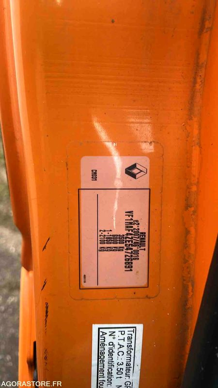 Fourgon utilitaire RENAULT MASTER - 2016 - ED-070-TP