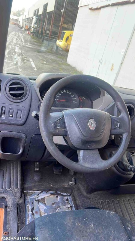 Fourgon utilitaire RENAULT MASTER - 2016 - ED-070-TP